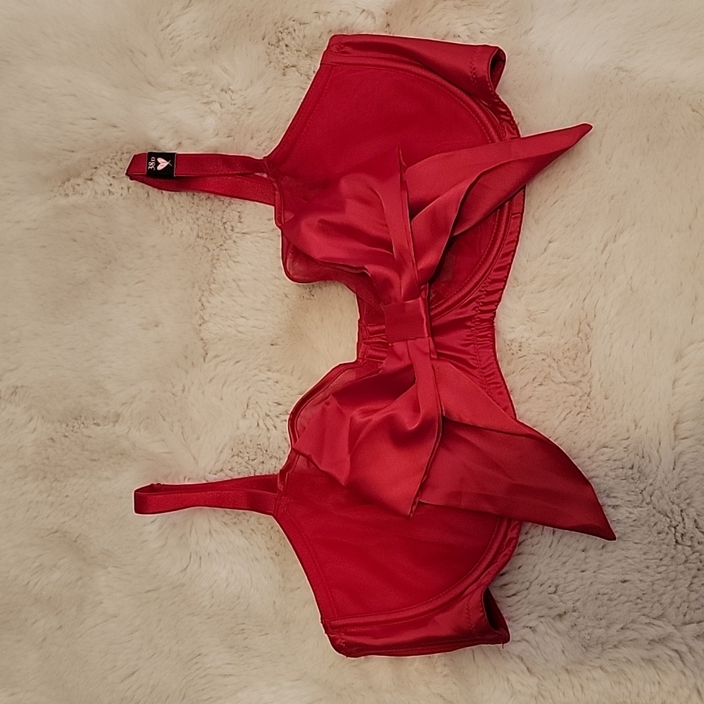 NWT Victoria's Secret red bow balconette bra unlined 38D